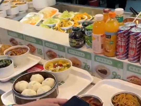 【反餐饮浪费】品种多样价格亲民 小份菜渐成“食尚”