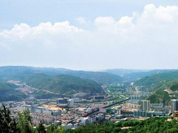 中央媒体关注山西丨灵石——废弃矿山变生态“金山”