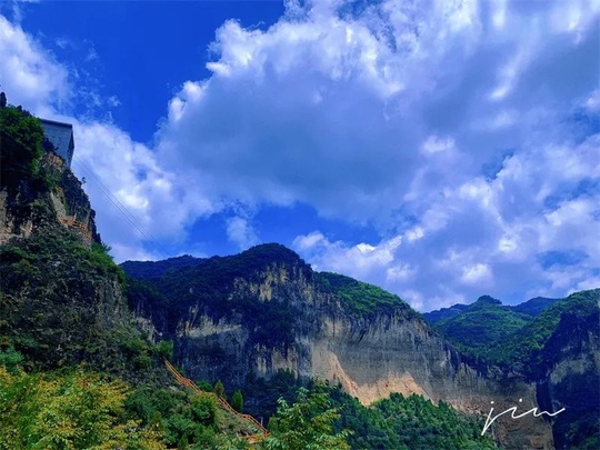 来八泉峡，品味大自然亿万年的等待