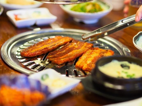 践行“光盘行动” 杜绝“舌尖浪费”