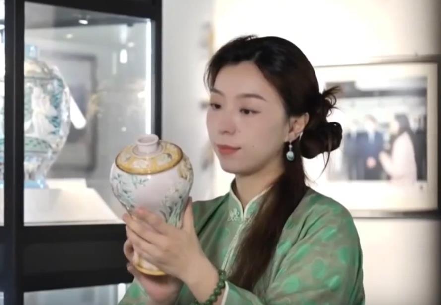 【文化中国行】立粉为骨 创新为魂 乔琳的珐华新表达