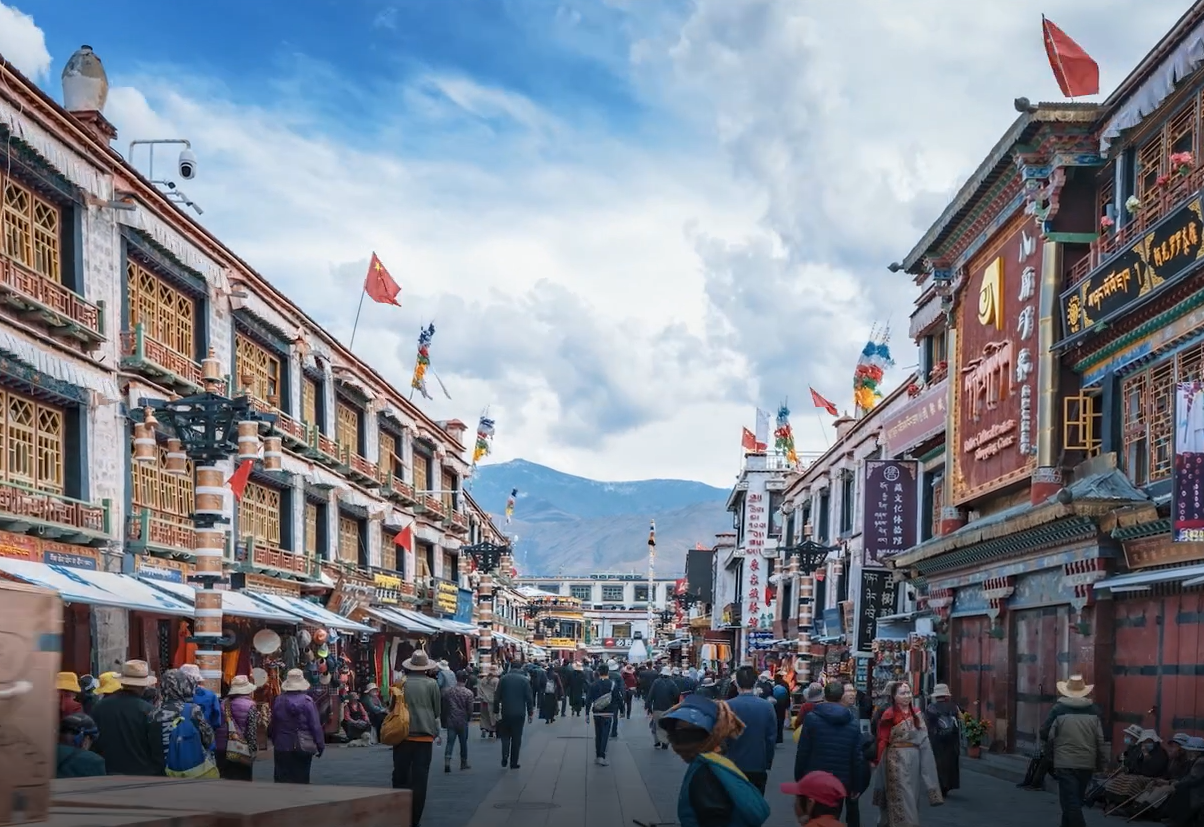 看到的那一刻我头皮发麻！世界屋脊的武圣，打卡攻略在此！