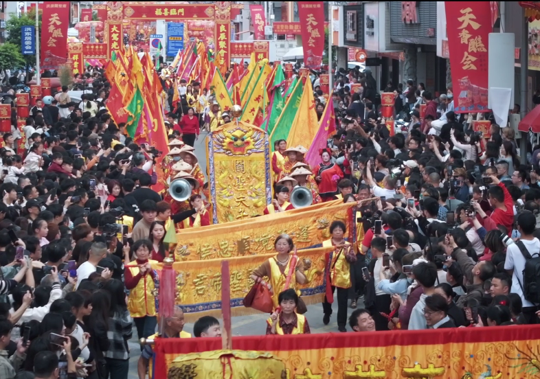 京城小雷的穿越大戏，速来，手慢无！