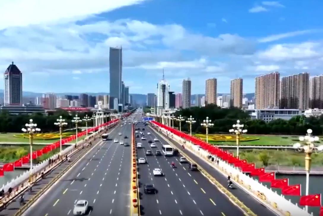 坚定信心真抓实干 推动实现“十五五”良好开局