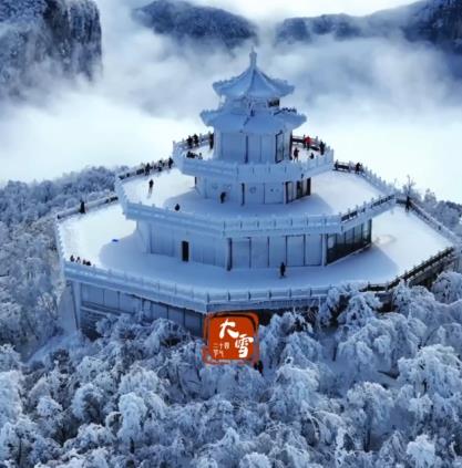 文化中国行·联播一瞬｜今日大雪 水墨冬韵戏雪时，万物冬藏待春来