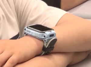 “小朋友，借你的电话手表用一下” 警惕暑假新型诈骗→