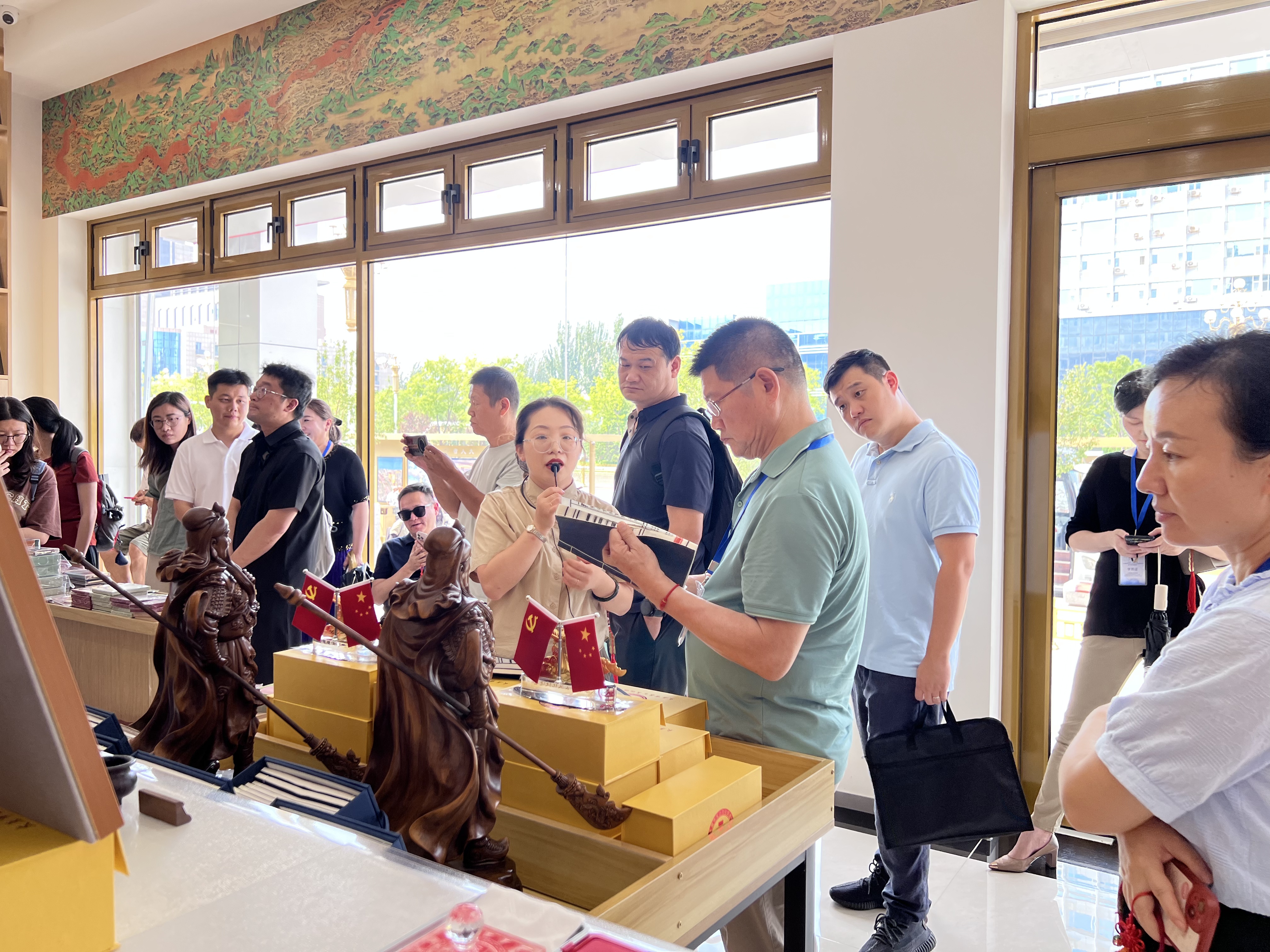 2025上海市、区文化馆（非遗保护中心）及 社区文化活动中心能力提升研修班一行 参观访问锦绣山西文化艺术馆