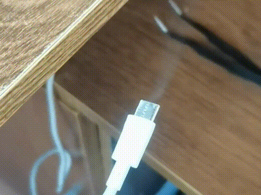 有这种充电线的，赶紧拔掉！快自查