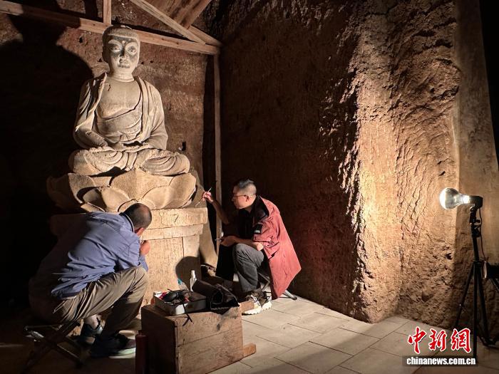 （文化中国行）“东方微笑”麦积山石窟：跨越千年，再续传奇