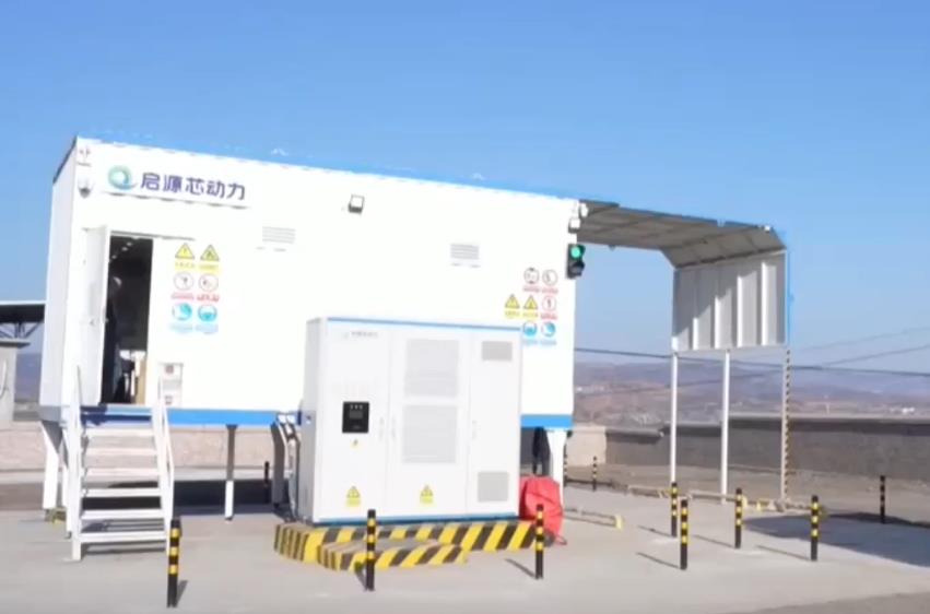 【四中全会精神在基层】“桩”牢绿色出行保障 充电服务护航无忧