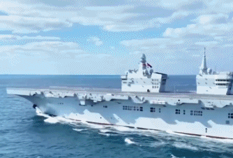 视频丨可“下饺子般”连续弹射隐身无人机 揭秘四川舰“杀手锏”