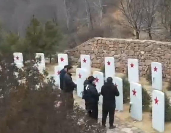 无名烈士 我们来看您