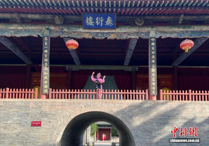 千年匠心藏“声”机：中国古戏台的天然扩音“黑科技”