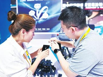 凭借硬实力 招商再升级 ——山西组团参加第二十六届中国国际投资贸易洽谈会综述